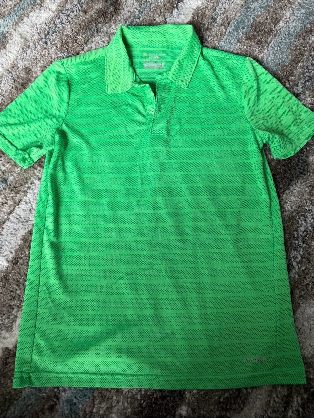 Tek Gear boys Green Polo Shirt size M 10/12